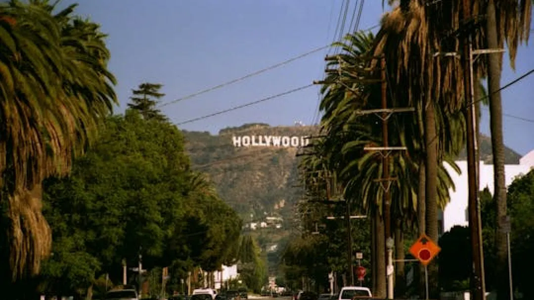 Hollywood Sign - Geek Atlas Pop Culture