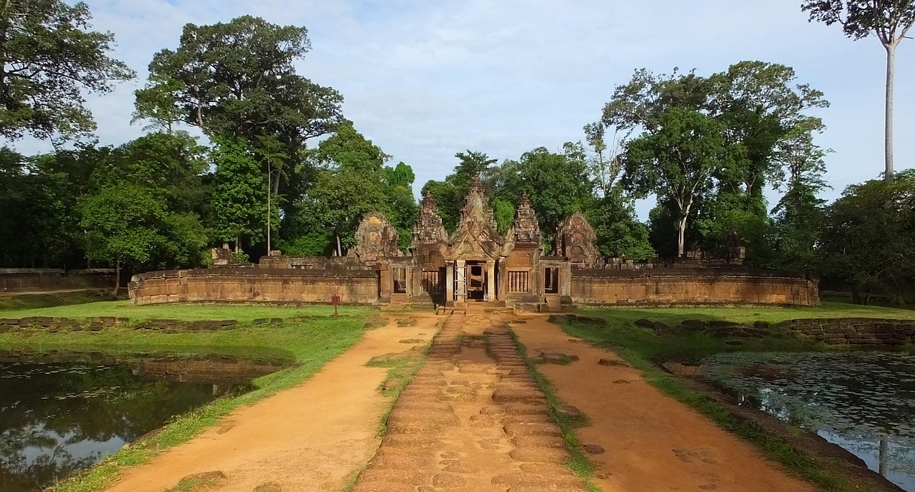 Angkor Wat, Geek History Travel